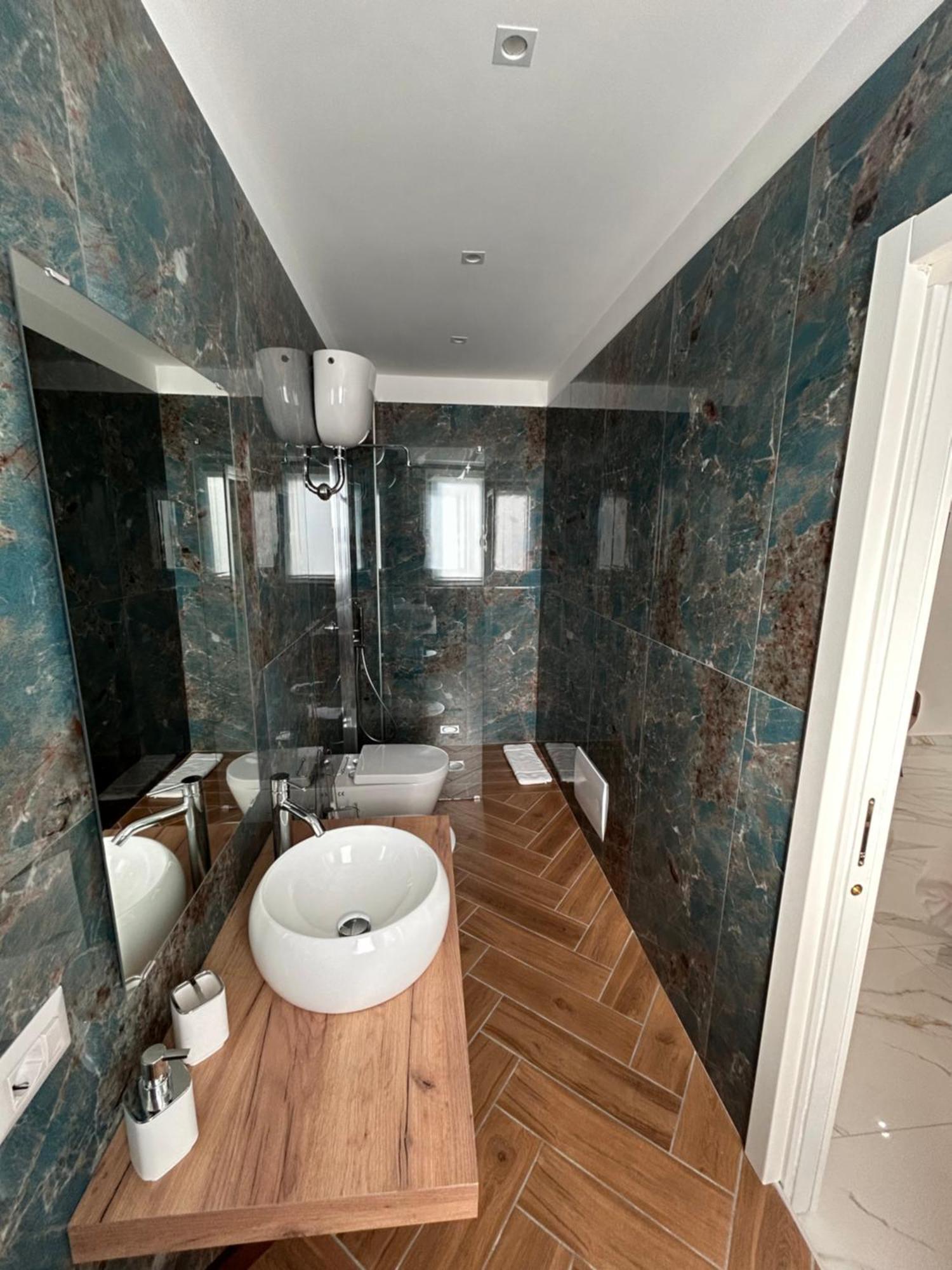 Savior Deluxe Rooms Naples Exterior photo